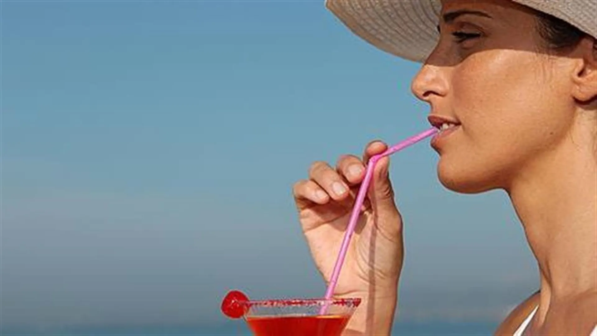 9 καλοκαιρινοί κίνδυνοι για την υγεία