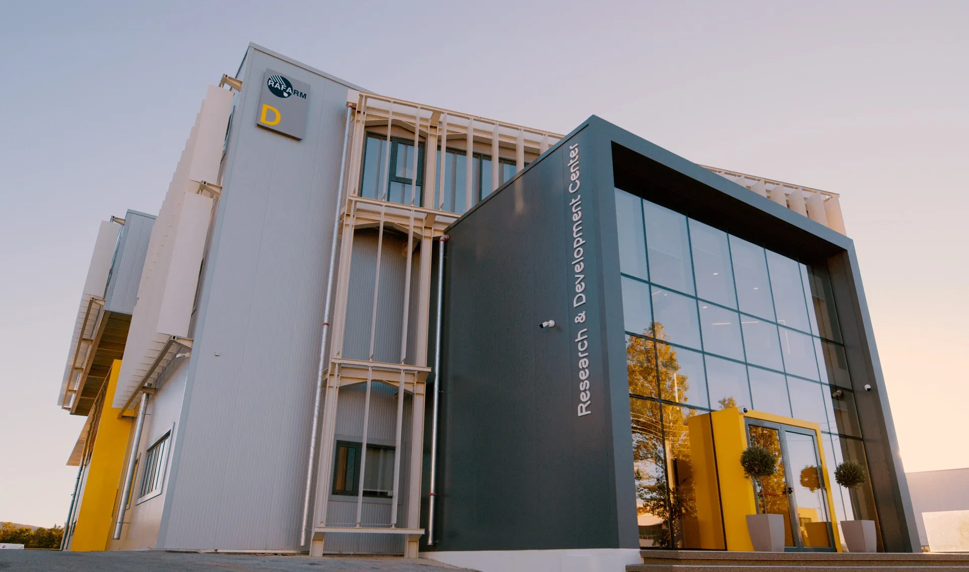 RAFARM & Βiovista αναπτύσσουν με ΑΙ νέα oφθαλμολογίkά φάρμακα