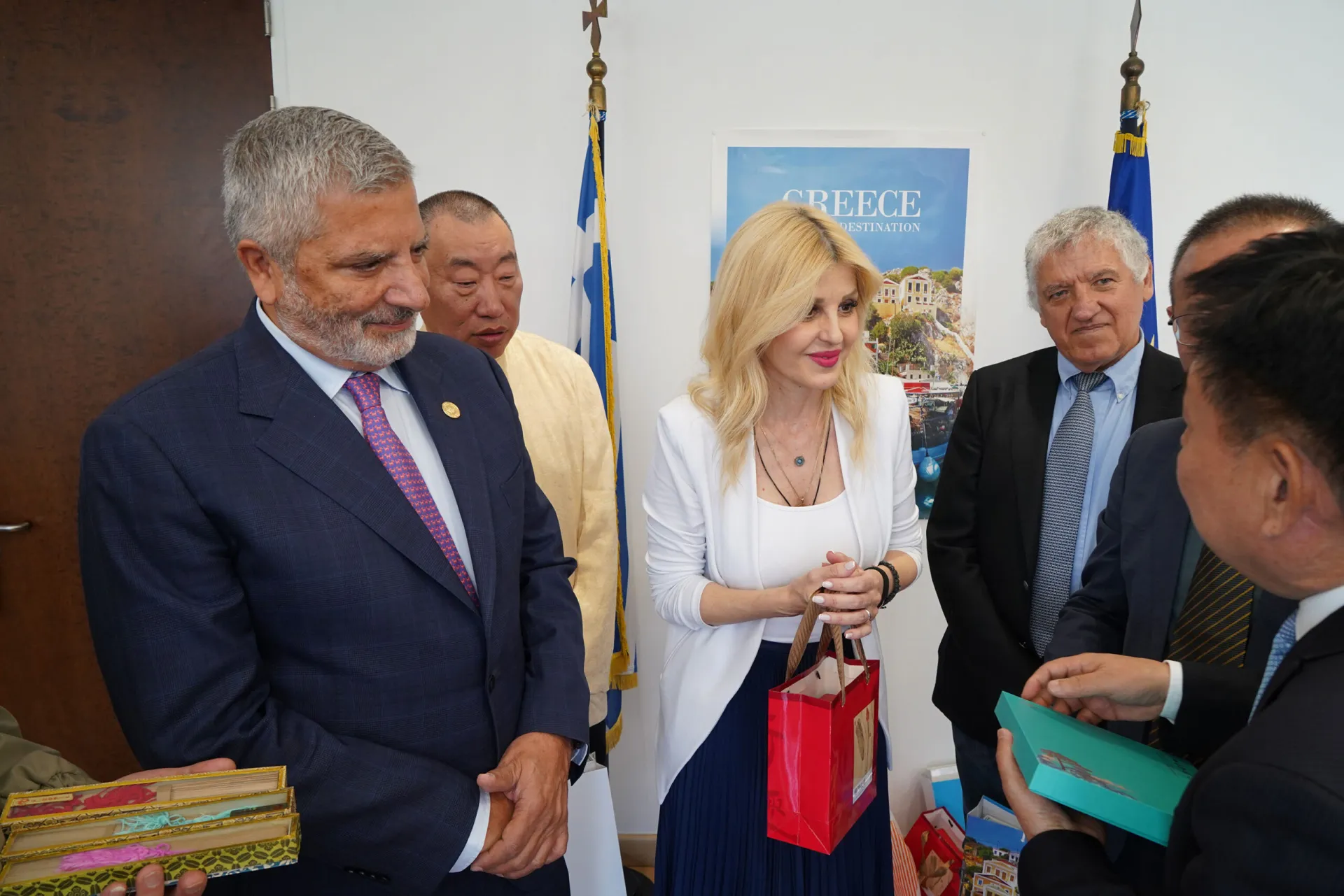 Ο τουρισμός υγείας, στην ατζέντα της συνάντησης της υφυπουργού Τουρισμού, του Προέδρου της Ελιτούρ  και Κινεζικής Αντιπροσωπείας