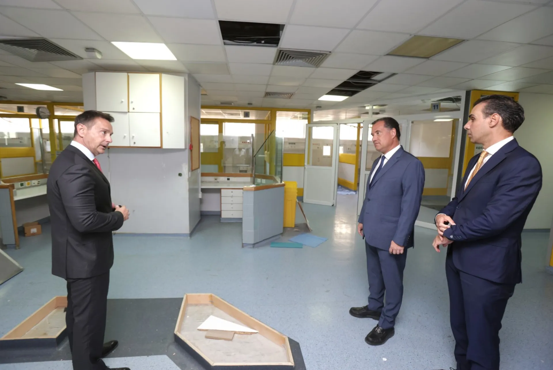 Επιθεώρηση του έργου κατασκευής 32 νέων κλινών ΜΕΘ στο ΓΝΑ Ευαγγελισμός