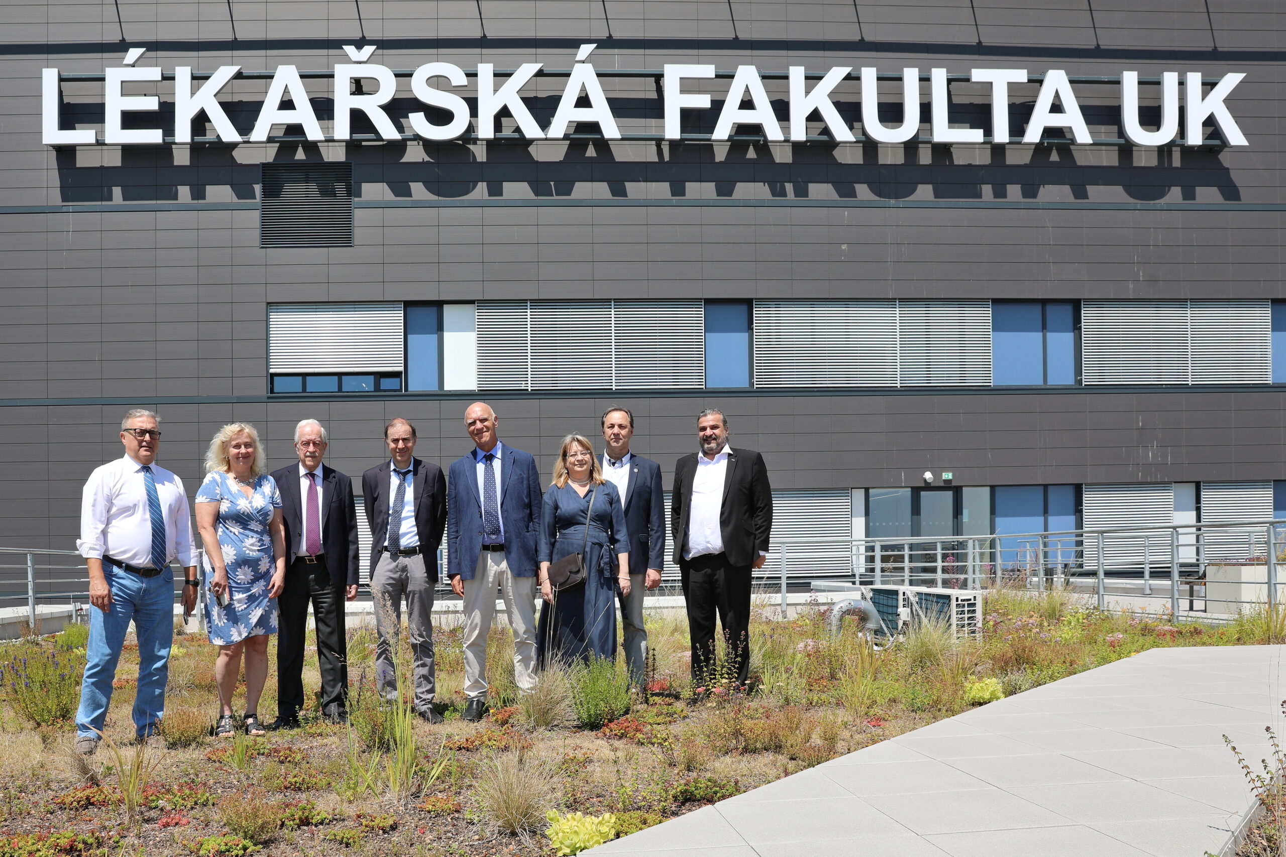 Ερρίκος Ντυνάν: Μνημόνιο συνεργασίας με το ιστορικό Πανεπιστήμιο του Καρόλου