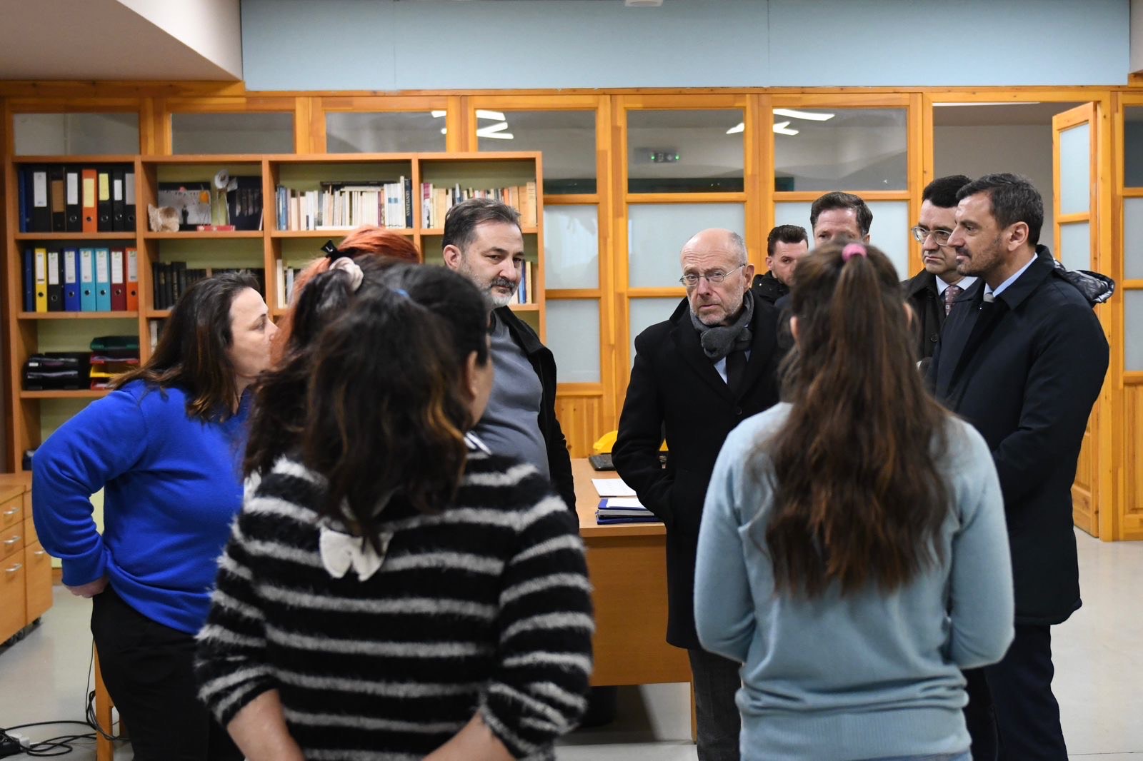 «Στο Σωφρονιστικό Κατάστημα Κράτησης Γυναικών του Ελεώνα Θηβών Βαρτζόπουλος και Νικολακόπουλος – Ιδρύεται Ψυχιατρικό Τμήμα Γυναικών Κρατουμένων»