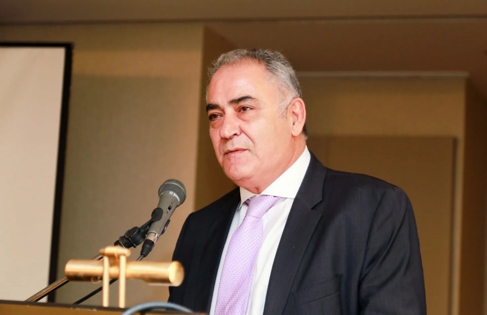 Γ. Χατζηθεοδοσίου: Να βάλει η κυβέρνηση «φρένο» στην αύξηση των ασφαλίστρων υγείας