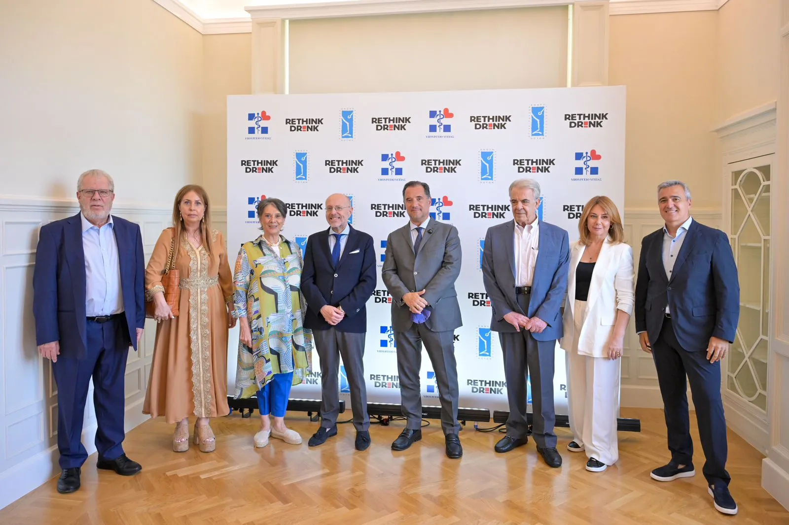 Υπουργείο Υγείας και Εν.Ε.Α.Π. ενώνουν δυνάμεις για την προστασία των ανηλίκων και την υπεύθυνη κατανάλωση αλκοόλ